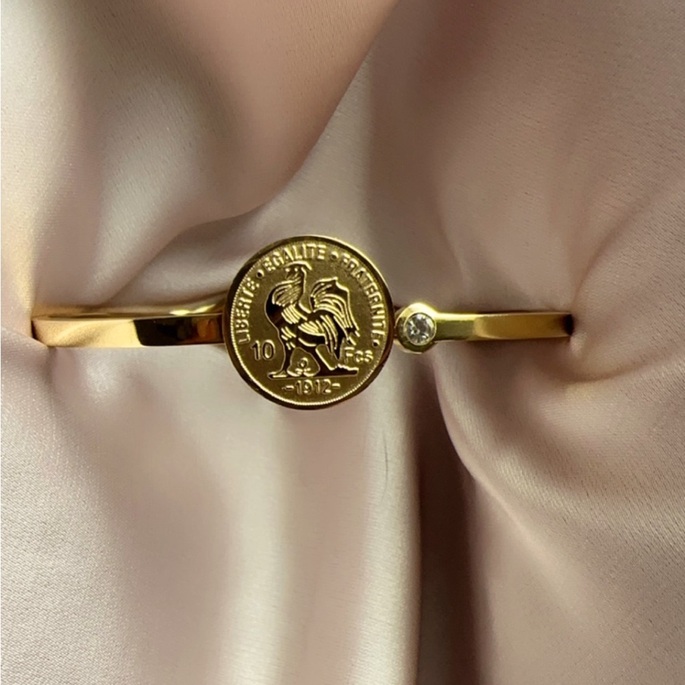 Ainaz Studio Coin Clamp Gold Bracelet